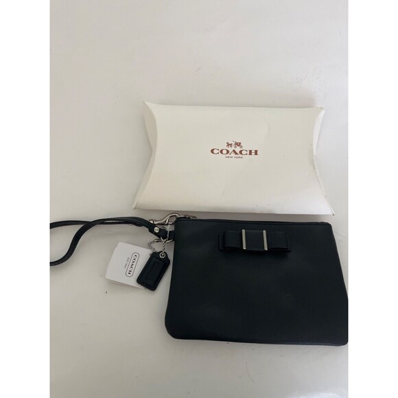 NWT Coach Wristlet 51672 Darcy Saffiano Leather Bow Wallet Black Silver - Picture 2 of 8